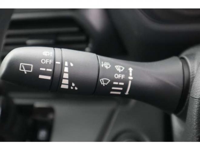 eKクロススペースM 4WD　CDプレイヤー　シートヒーター　LED 660