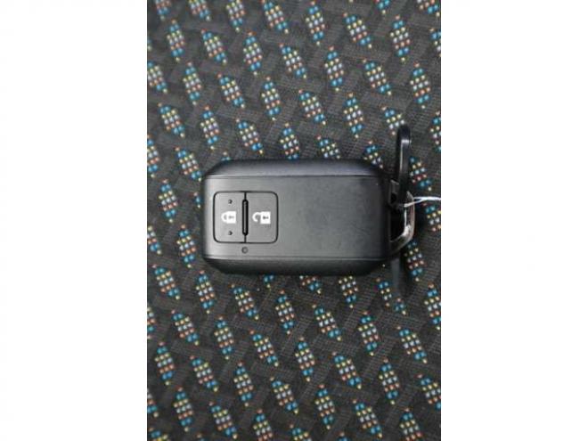 フレアクロスオーバーハイブリッド XT 4WD デュアルカメラブレーキ パドルシフト 660