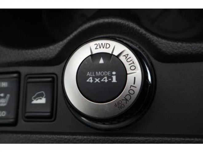 エクストレイル2.0 20X エマージェンシーブレーキパッケージ 2列車 4WD 社外ナビ バックカメラ 前側ドラレコ 2000