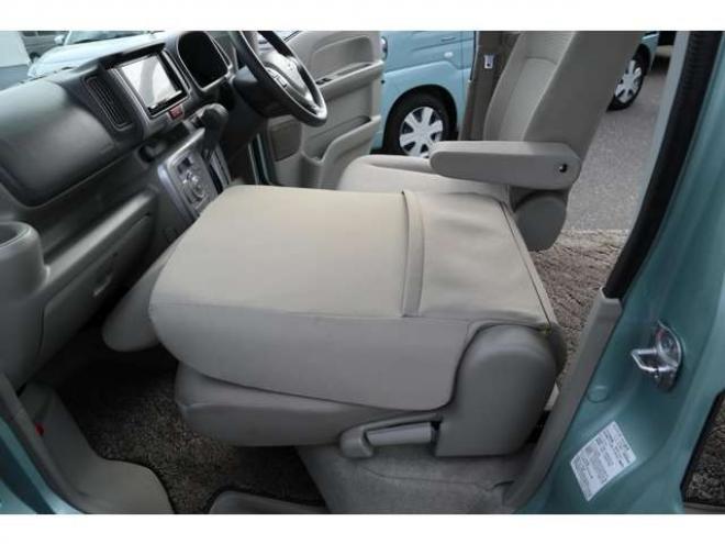 エブリィワゴン PZターボ 4WD　社外フルセグナビ　バックカメラ　社外前後ドライブレコーダー　ETC　シートヒーター　助手席側電動スライドドア　レーダーブレーキサポート 660