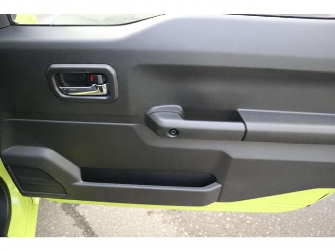 ジムニーXC 4WD LEDヘッドライト ヘッドライトウォッシャー オートライト デュアルセンサーブレーキサポート シートヒーター 660