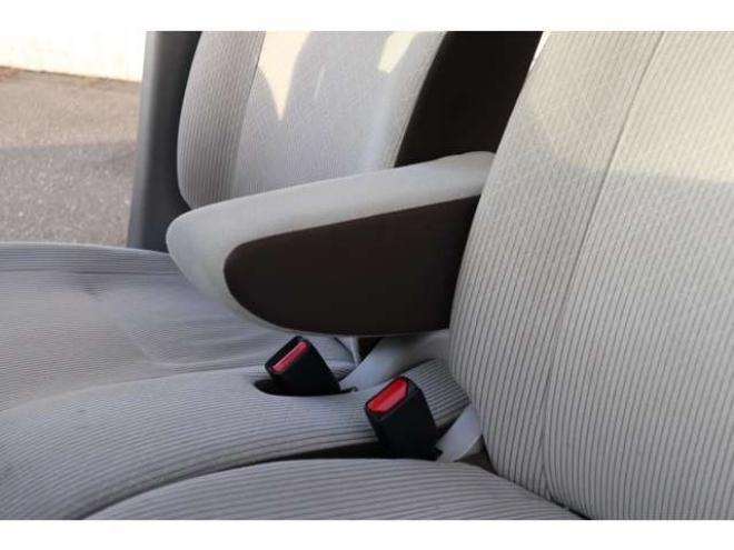 デイズS 4WD　CDプレイヤー　エマージェンシーブレーキ　運転席シートヒーター　踏み間違い衝突防止アシスト 660