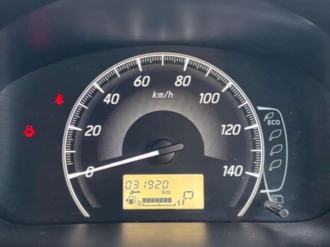 デイズS 4WD　CDプレイヤー　エマージェンシーブレーキ　運転席シートヒーター　踏み間違い衝突防止アシスト 660