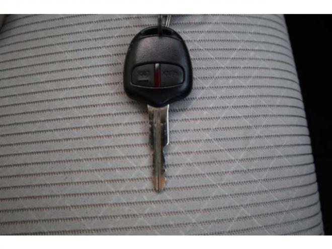 デイズS 4WD　CDプレイヤー　エマージェンシーブレーキ　運転席シートヒーター　踏み間違い衝突防止アシスト 660