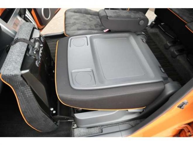 フレアクロスオーバーXG 4WD シートヒーター HID 衝突軽減ブレーキ 660