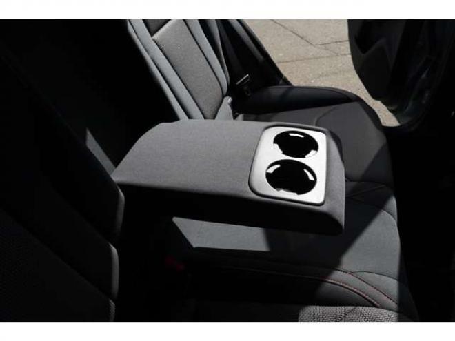 XV2.0i-L アイサイト 4WD　純正フルセグナビ　バックカメラ　ETC　純正ドラレコ　電動パーキング　LEDヘッドライト　ヘッドライトウォッシャー 2000