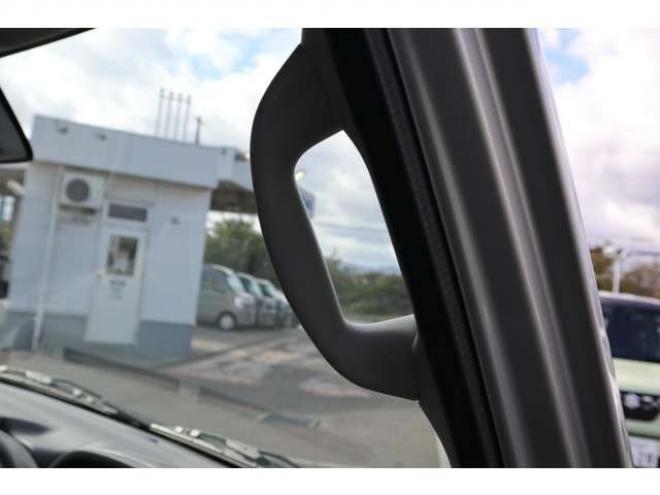 タウンボックスG ハイルーフ 4WD 社外ワンセグナビ Bluetooth ETC オートライト シートヒーター 助手席側電動スライドドア 衝突軽減ブレーキ 660