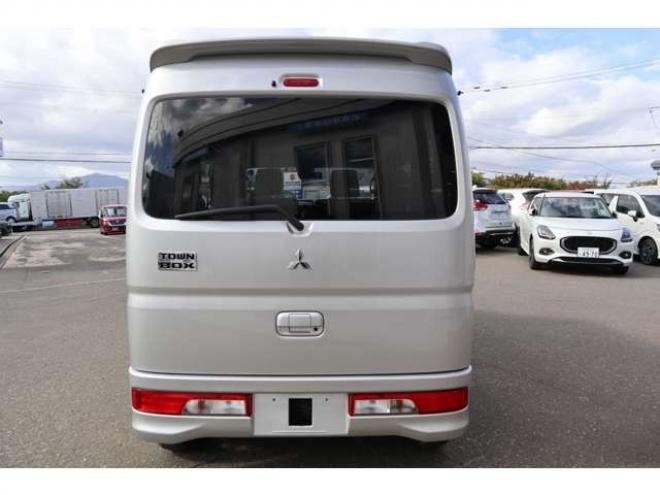 タウンボックスG ハイルーフ 4WD 社外ワンセグナビ Bluetooth ETC オートライト シートヒーター 助手席側電動スライドドア 衝突軽減ブレーキ 660