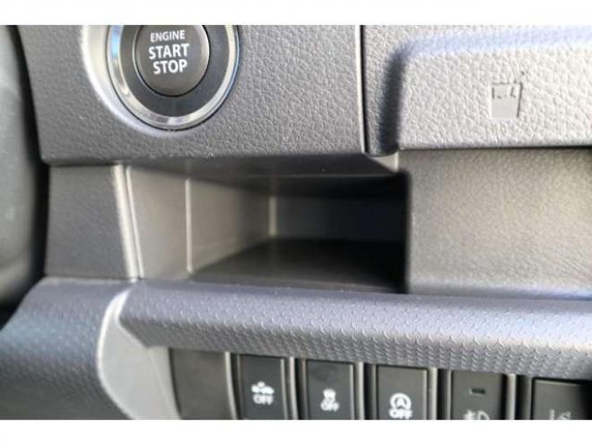 ハスラーJスタイルIIIターボ 4WD 1オーナー 特別仕様 4WD ターボ 衝突軽減ブレーキ CDプレイヤー クルーズコントロール LEDヘッドライト オートエアコン シートヒーター 660