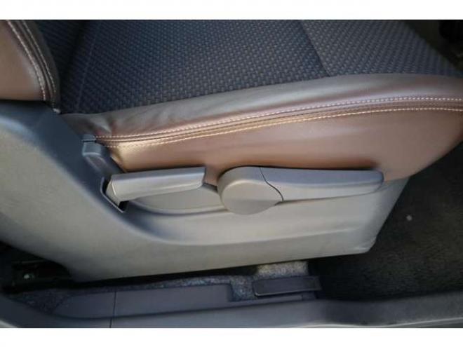 ハスラーJスタイルIIIターボ 4WD 1オーナー 特別仕様 4WD ターボ 衝突軽減ブレーキ CDプレイヤー クルーズコントロール LEDヘッドライト オートエアコン シートヒーター 660