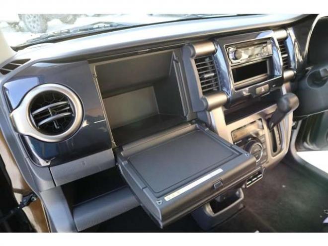 ハスラーJスタイルIIIターボ 4WD 1オーナー 特別仕様 4WD ターボ 衝突軽減ブレーキ CDプレイヤー クルーズコントロール LEDヘッドライト オートエアコン シートヒーター 660