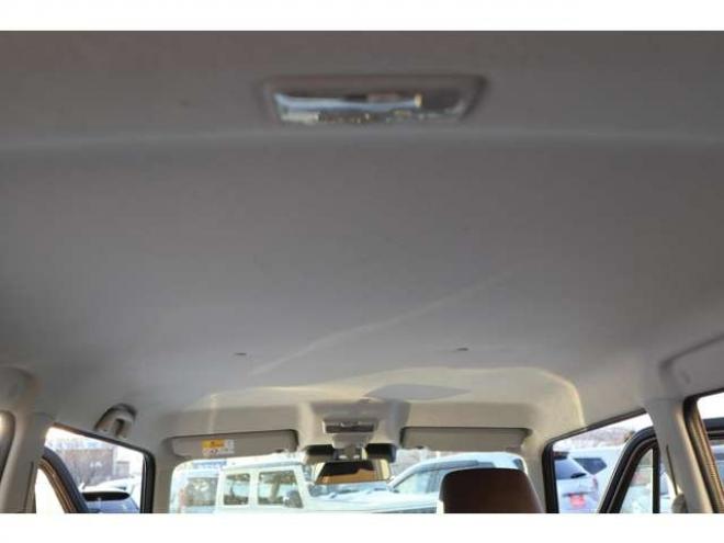 ハスラーJスタイルIIIターボ 4WD 1オーナー 特別仕様 4WD ターボ 衝突軽減ブレーキ CDプレイヤー クルーズコントロール LEDヘッドライト オートエアコン シートヒーター 660