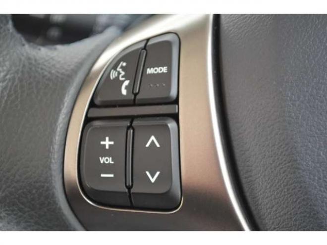 ハスラーJスタイルIIIターボ 4WD 1オーナー 特別仕様 4WD ターボ 衝突軽減ブレーキ CDプレイヤー クルーズコントロール LEDヘッドライト オートエアコン シートヒーター 660