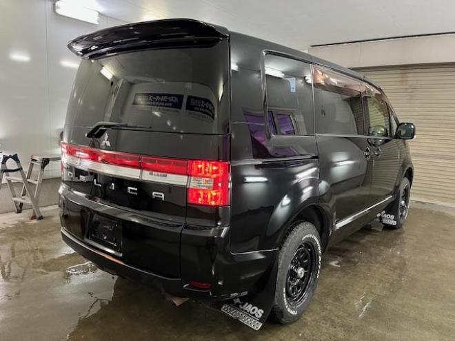 デリカＤ：５　Ｇパワーパッケージ　本州仕入　ワンオーナー　寒冷地仕様　デイトナ１６インチホイール＋ＴＯＹＯオープンカントリーホワイトレター　純正１８ＡＷ＋スタッドレスタイヤ付　新品ＪＡＯＳブラックマッドガード　両側パワースライドドア　アルパインＨＤＤナビ（フルセグ地デジ　ＤＶＤ再生　Ｂｌｕｅｔｏｏｔｈ）＋バックカメラ　アルパイン製リアフリップダウンモニター　リアスポイラー　クルーズコントロール　スマートキー　パドルシフト　横滑り防止装置　盗難防止装置　リアヒーター　ＨＩＤ　ＥＴＣ 4WD 2400 5Dr