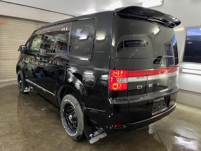 デリカＤ：５　Ｇパワーパッケージ　本州仕入　ワンオーナー　寒冷地仕様　デイトナ１６インチホイール＋ＴＯＹＯオープンカントリーホワイトレター　純正１８ＡＷ＋スタッドレスタイヤ付　新品ＪＡＯＳブラックマッドガード　両側パワースライドドア　アルパインＨＤＤナビ（フルセグ地デジ　ＤＶＤ再生　Ｂｌｕｅｔｏｏｔｈ）＋バックカメラ　アルパイン製リアフリップダウンモニター　リアスポイラー　クルーズコントロール　スマートキー　パドルシフト　横滑り防止装置　盗難防止装置　リアヒーター　ＨＩＤ　ＥＴＣ 4WD 2400 5Dr