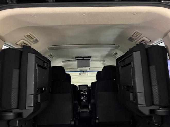 デリカＤ：５　Ｇパワーパッケージ　本州仕入　ワンオーナー　寒冷地仕様　デイトナ１６インチホイール＋ＴＯＹＯオープンカントリーホワイトレター　純正１８ＡＷ＋スタッドレスタイヤ付　新品ＪＡＯＳブラックマッドガード　両側パワースライドドア　アルパインＨＤＤナビ（フルセグ地デジ　ＤＶＤ再生　Ｂｌｕｅｔｏｏｔｈ）＋バックカメラ　アルパイン製リアフリップダウンモニター　リアスポイラー　クルーズコントロール　スマートキー　パドルシフト　横滑り防止装置　盗難防止装置　リアヒーター　ＨＩＤ　ＥＴＣ 4WD 2400 5Dr