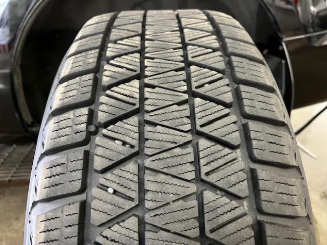 デリカＤ：５　Ｇパワーパッケージ　本州仕入　ワンオーナー　寒冷地仕様　デイトナ１６インチホイール＋ＴＯＹＯオープンカントリーホワイトレター　純正１８ＡＷ＋スタッドレスタイヤ付　新品ＪＡＯＳブラックマッドガード　両側パワースライドドア　アルパインＨＤＤナビ（フルセグ地デジ　ＤＶＤ再生　Ｂｌｕｅｔｏｏｔｈ）＋バックカメラ　アルパイン製リアフリップダウンモニター　リアスポイラー　クルーズコントロール　スマートキー　パドルシフト　横滑り防止装置　盗難防止装置　リアヒーター　ＨＩＤ　ＥＴＣ 4WD 2400 5Dr