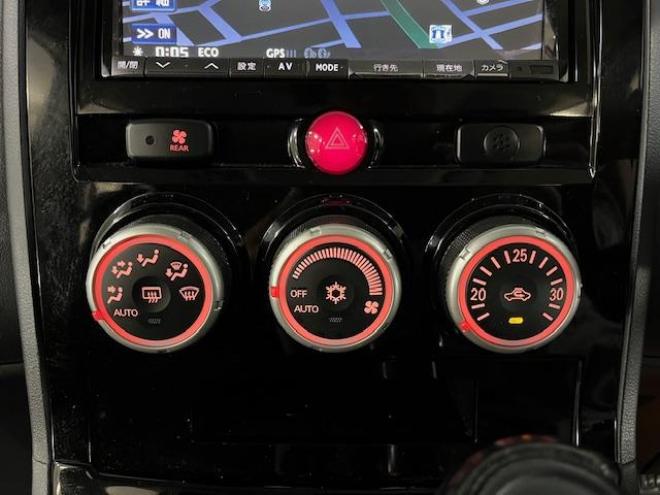 デリカＤ：５　Ｇパワーパッケージ　本州仕入　ワンオーナー　寒冷地仕様　デイトナ１６インチホイール＋ＴＯＹＯオープンカントリーホワイトレター　純正１８ＡＷ＋スタッドレスタイヤ付　新品ＪＡＯＳブラックマッドガード　両側パワースライドドア　アルパインＨＤＤナビ（フルセグ地デジ　ＤＶＤ再生　Ｂｌｕｅｔｏｏｔｈ）＋バックカメラ　アルパイン製リアフリップダウンモニター　リアスポイラー　クルーズコントロール　スマートキー　パドルシフト　横滑り防止装置　盗難防止装置　リアヒーター　ＨＩＤ　ＥＴＣ 4WD 2400 5Dr