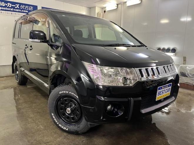 デリカＤ：５　Ｇパワーパッケージ　本州仕入　ワンオーナー　寒冷地仕様　デイトナ１６インチホイール＋ＴＯＹＯオープンカントリーホワイトレター　純正１８ＡＷ＋スタッドレスタイヤ付　新品ＪＡＯＳブラックマッドガード　両側パワースライドドア　アルパインＨＤＤナビ（フルセグ地デジ　ＤＶＤ再生　Ｂｌｕｅｔｏｏｔｈ）＋バックカメラ　アルパイン製リアフリップダウンモニター　リアスポイラー　クルーズコントロール　スマートキー　パドルシフト　横滑り防止装置　盗難防止装置　リアヒーター　ＨＩＤ　ＥＴＣ 4WD 2400 5Dr