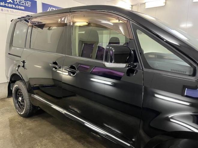 デリカＤ：５　Ｇパワーパッケージ　本州仕入　ワンオーナー　寒冷地仕様　デイトナ１６インチホイール＋ＴＯＹＯオープンカントリーホワイトレター　純正１８ＡＷ＋スタッドレスタイヤ付　新品ＪＡＯＳブラックマッドガード　両側パワースライドドア　アルパインＨＤＤナビ（フルセグ地デジ　ＤＶＤ再生　Ｂｌｕｅｔｏｏｔｈ）＋バックカメラ　アルパイン製リアフリップダウンモニター　リアスポイラー　クルーズコントロール　スマートキー　パドルシフト　横滑り防止装置　盗難防止装置　リアヒーター　ＨＩＤ　ＥＴＣ 4WD 2400 5Dr