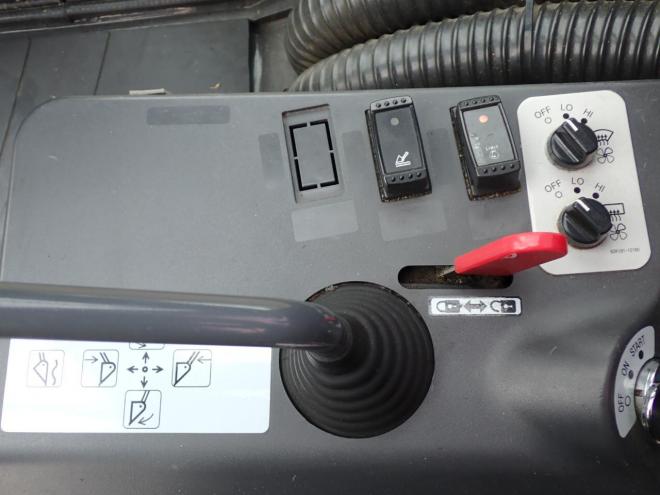 ホイールローダZW80-5B 　恵庭ヤード 4WD