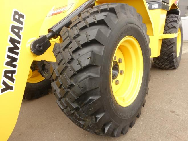 ホイールローダヤンマー V3-6  バケット容量0.4m3