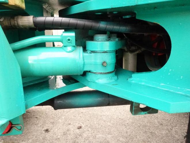 ホイールローダフルカワ　SL302-3 　バケット容量0.4m3