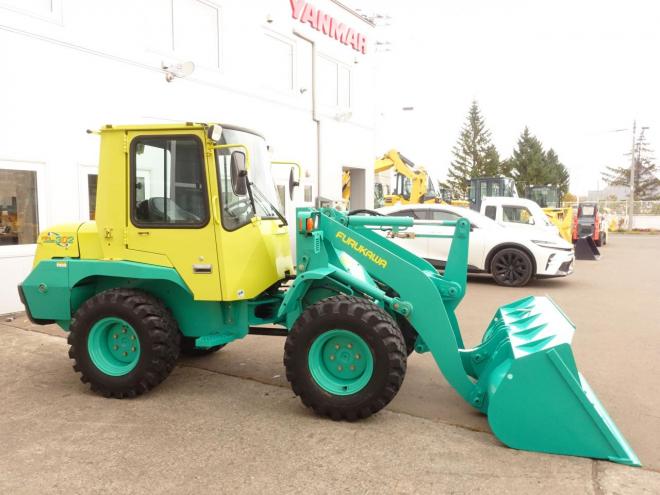 ホイールローダフルカワ　SL302-3 　バケット容量0.4m3