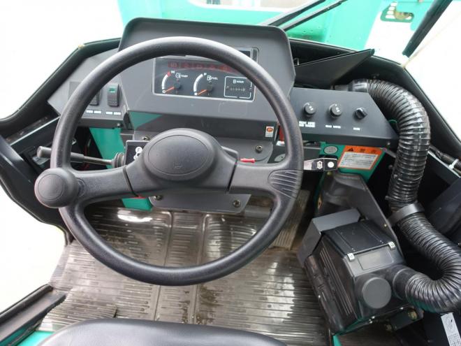 ホイールローダフルカワ　SL302-3 　バケット容量0.4m3