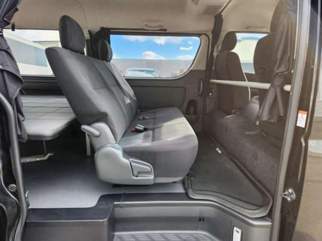 レジアスエース2.7 S-GL 4WD MRT TypeIIベッドキット ベバスト製チルトアップ付電動サンルーフ 2700