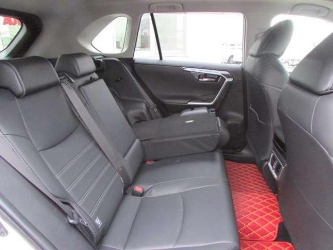 RAV-42.5 ハイブリッド G E-Four 4WD ヒッチメンバー/パワーバックドア/アップサス/モデリスタエアロ/サンルーフ/ビルトインETC/シートヒーター/ステアリングヒーター/フルセグTV/バックカメラ/サイドカメラ/ 2500