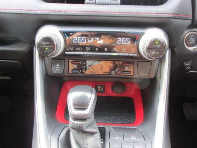 RAV-42.0 アドベンチャー オフロード パッケージII 4WD LEDヘッドライト/ビルトインETC2.0/シートヒーター/ステアリングヒーター/フルセグTV/バックカメラ/レーダークルーズコントロール/パワーバックドア/エンジンスターター 2000