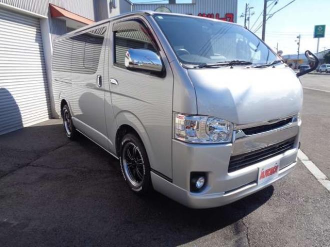 ハイエースバン3.0 スーパーGL ロング ディーゼルターボ 4WD R4年タイミングベルト交換 キーレス ナビ ワンセグ バックカメラ バッドラッカー17インチアルミホイール 415コブラボンネット・フロントスポイラー 3000