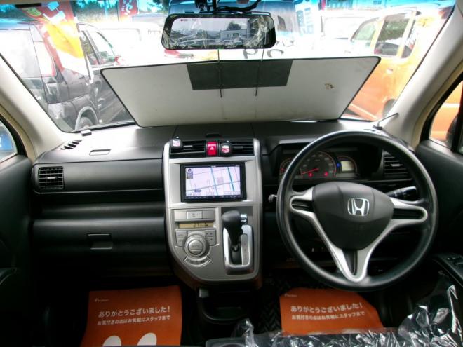 ゼストスパーク W  ターボ 4WD 660 5Dr