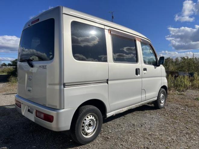 ハイゼットカーゴデラックス 4WD 660 5Dr