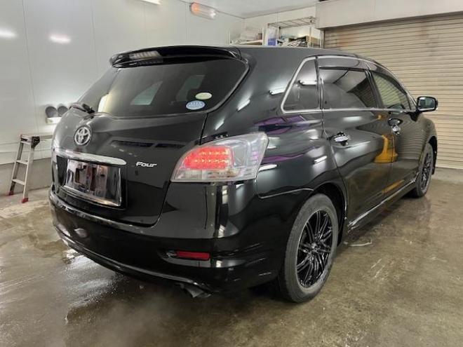 マークXジオ２４０　エアリエル　寒冷地仕様　禁煙車　ＷＡＫＯＳバリアスコーティング済　社外１７インチＡＷ　純正１６ＡＷ＋スタッドレスタイヤ付　ケンウッドナビ（フルセグ地デジ　ＤＶＤ再生　Ｂｌｕｅｔｏｏｔｈ）　ＰＵＳＨスタート　スマートキー　フロントガラス熱線　横滑り防止装置　タイミングチェーン車　ＨＩＤヘッドライト 4WD 2400 5Dr