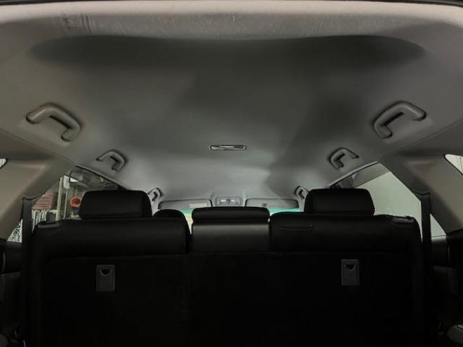 マークXジオ２４０　エアリエル　寒冷地仕様　禁煙車　ＷＡＫＯＳバリアスコーティング済　社外１７インチＡＷ　純正１６ＡＷ＋スタッドレスタイヤ付　ケンウッドナビ（フルセグ地デジ　ＤＶＤ再生　Ｂｌｕｅｔｏｏｔｈ）　ＰＵＳＨスタート　スマートキー　フロントガラス熱線　横滑り防止装置　タイミングチェーン車　ＨＩＤヘッドライト 4WD 2400 5Dr