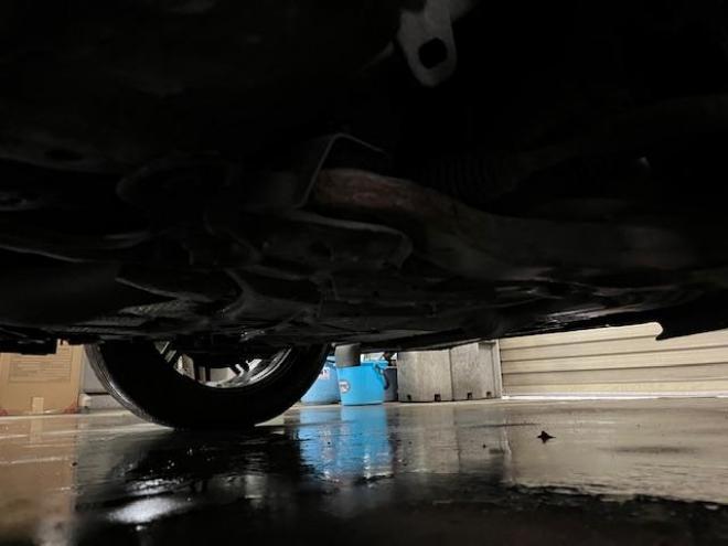 マークXジオ２４０　エアリエル　寒冷地仕様　禁煙車　ＷＡＫＯＳバリアスコーティング済　社外１７インチＡＷ　純正１６ＡＷ＋スタッドレスタイヤ付　ケンウッドナビ（フルセグ地デジ　ＤＶＤ再生　Ｂｌｕｅｔｏｏｔｈ）　ＰＵＳＨスタート　スマートキー　フロントガラス熱線　横滑り防止装置　タイミングチェーン車　ＨＩＤヘッドライト 4WD 2400 5Dr