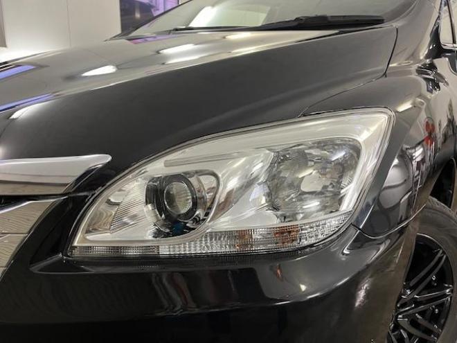 マークXジオ２４０　エアリエル　寒冷地仕様　禁煙車　ＷＡＫＯＳバリアスコーティング済　社外１７インチＡＷ　純正１６ＡＷ＋スタッドレスタイヤ付　ケンウッドナビ（フルセグ地デジ　ＤＶＤ再生　Ｂｌｕｅｔｏｏｔｈ）　ＰＵＳＨスタート　スマートキー　フロントガラス熱線　横滑り防止装置　タイミングチェーン車　ＨＩＤヘッドライト 4WD 2400 5Dr