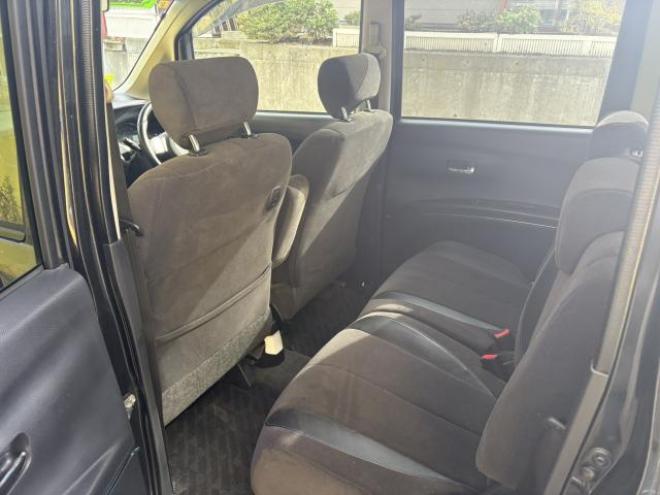 ルクラ（店長おすすめコミコミ車）カスタムRS 4WD 660 5Dr