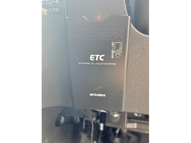 フリード1.5フレックス 4WD 5年保証 夏冬タイヤ ETC 寒冷地仕様 禁煙 車検整備2年付 修復歴無