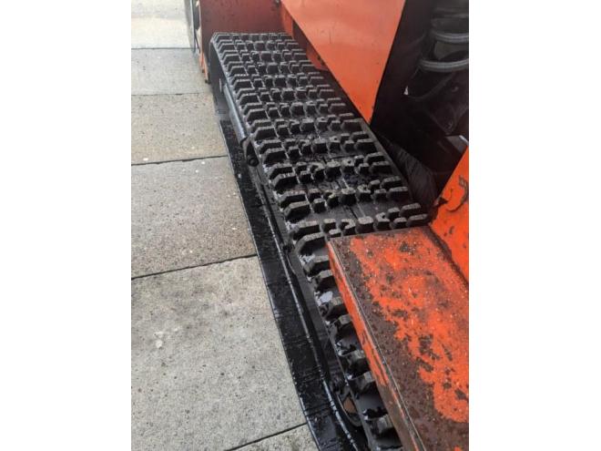 除雪機クボタ　KSR-20-2ＤＸ HST　２０馬力　軽油