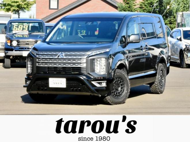 デリカD;5　４WD　本州仕入　アイガーグレーメタリック　社外アルミ　ジオランダー１６インチＭ／Ｔタイヤ　フロントガード　純正ナビ　両側電動スライドドア　パワーバックドア