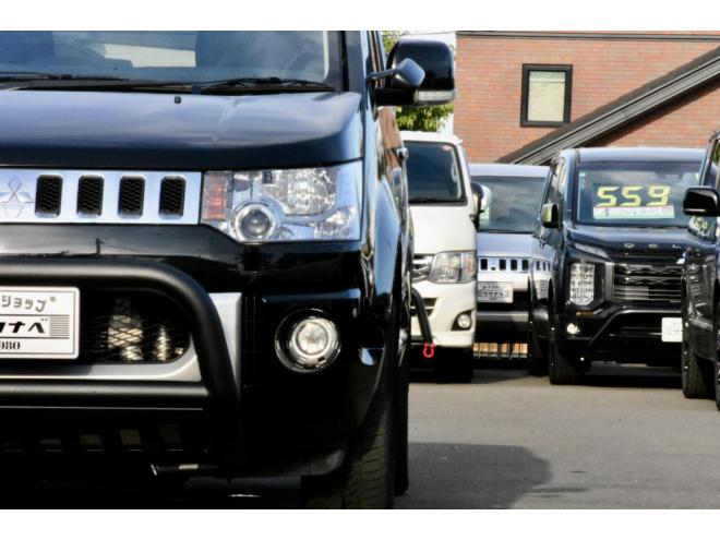 デリカD:5　４WD　Ｄパワーパッケージ　本州仕入　新品フロントガード　夏／冬タイヤ付き　両側パワースライドドア　ＥＴＣ