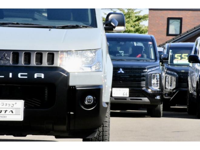 デリカD:5　Ｇパワーパッケージ　４ＷＤ　オールペイント　リフトアップ　シートカバー　ドラレコ前後　社外マフラー