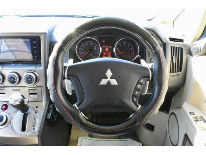 デリカD:5　Ｇパワーパッケージ　４ＷＤ　オールペイント　リフトアップ　シートカバー　ドラレコ前後　社外マフラー