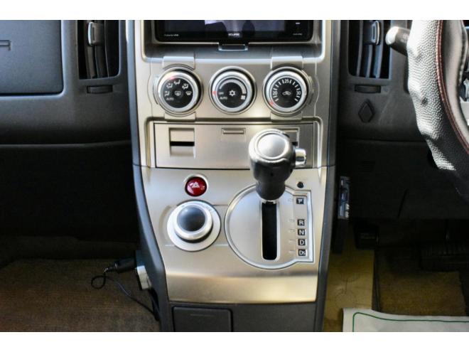 デリカD:5　Ｇパワーパッケージ　４ＷＤ　オールペイント　リフトアップ　シートカバー　ドラレコ前後　社外マフラー