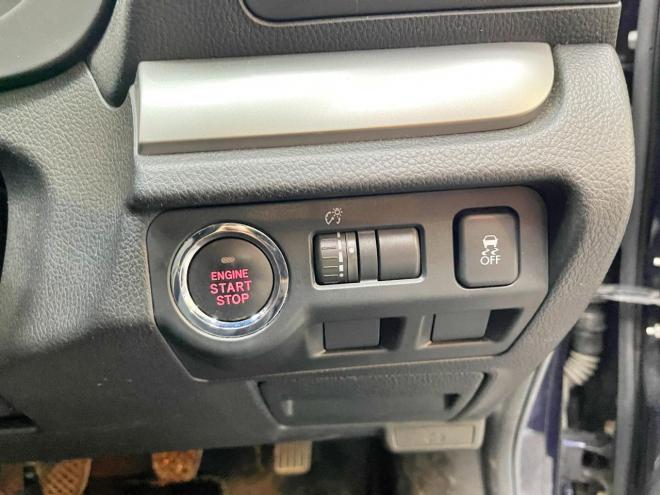 インプレッサ1.6i-L 4WD 5年保証 MT スマキー ナビTV 夏冬タイヤ 寒冷地仕様 禁煙 車検整備2年付 修復歴無