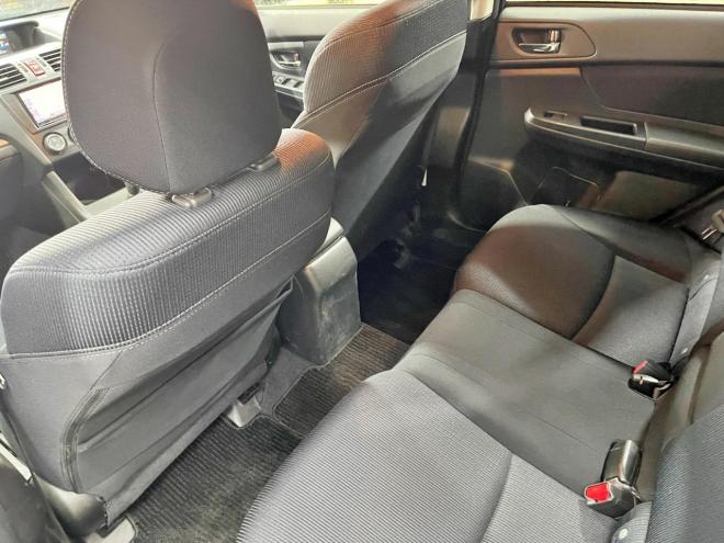 インプレッサ1.6i-L 4WD 5年保証 MT スマキー ナビTV 夏冬タイヤ 寒冷地仕様 禁煙 車検整備2年付 修復歴無