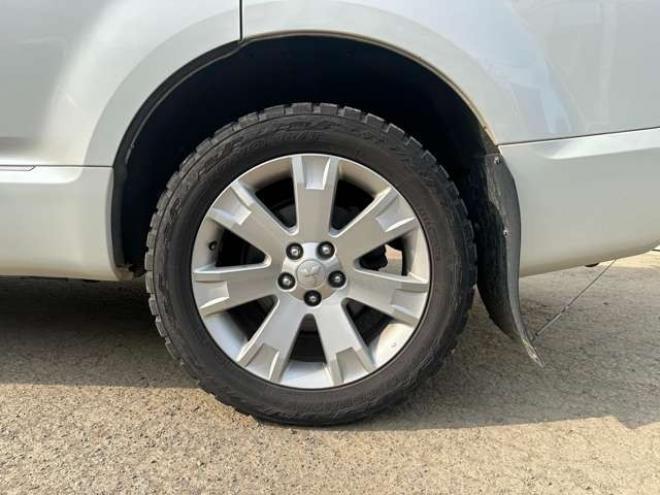 デリカD:5 2.2 シャモニー ディーゼルターボ 4WD ワンオーナー/社外ナビ/両側パワスラ/ETC 2300